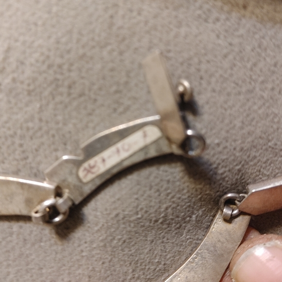 Mexican Aztec Ladies Siler and Turquoise Collar style Necklace With Earings - Picture 4 of 9